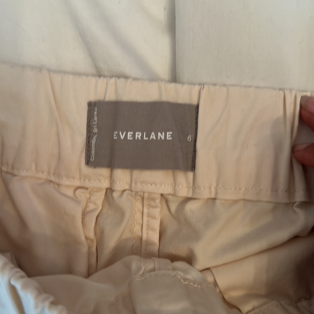 Everlane Beige Shorts - Picture 4 of 5
